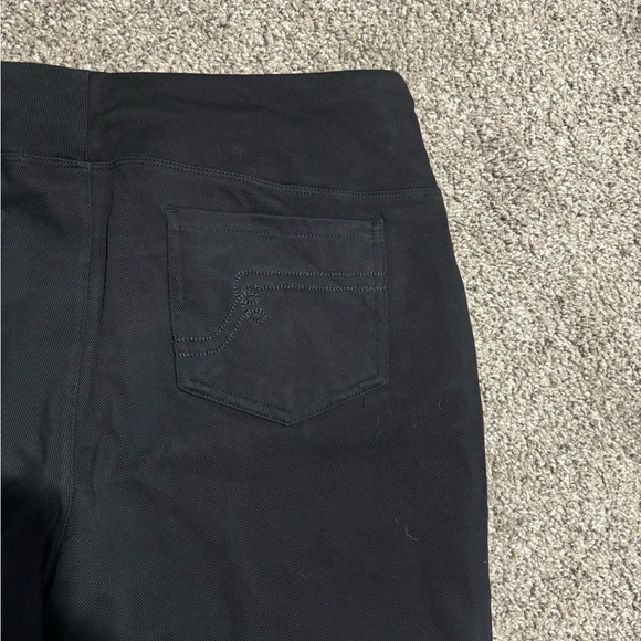 NWT Women with Control Black Stretchy Pull-On Jeans - Picture 6 of 8